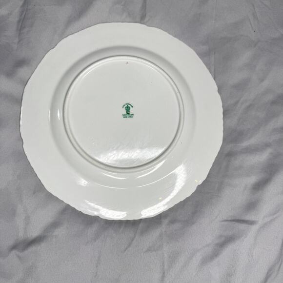 Royal Crown Derby Bone China "Derby Posies" 8" Salad Dessert Plate England Gold - Picture 4 of 5